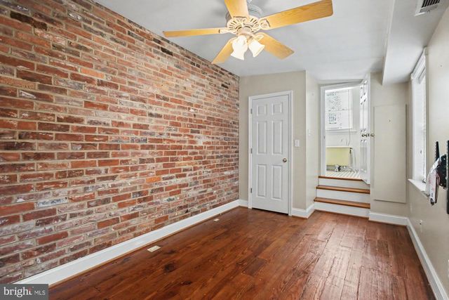 2048 BANK ST, Baltimore, MD 21231