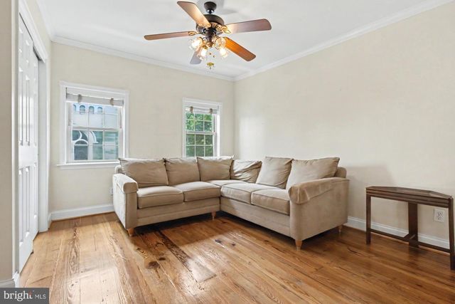2048 BANK ST, Baltimore, MD 21231