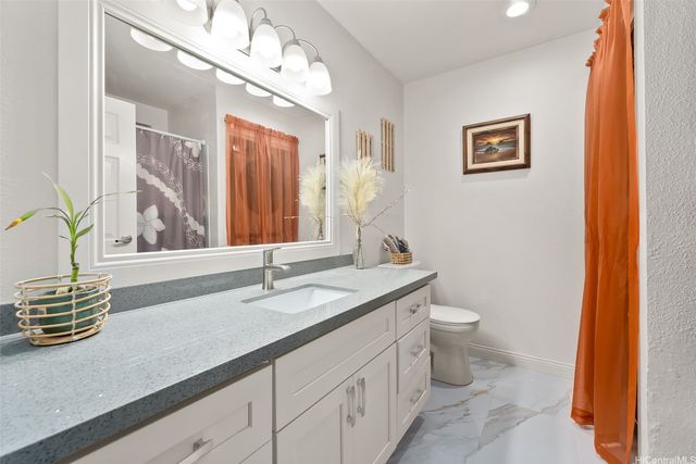 95-270 Waikalani Drive F201, Mililani, HI 96789