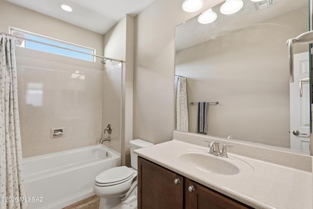 14001 E Voss Street, Vail, AZ 85641