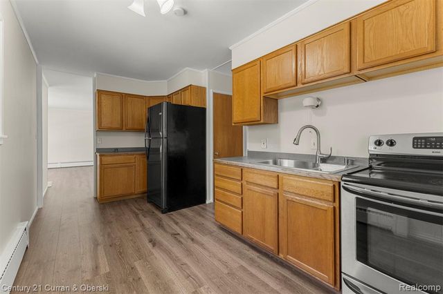 2269 S Circle Drive, Ann Arbor, MI 48103