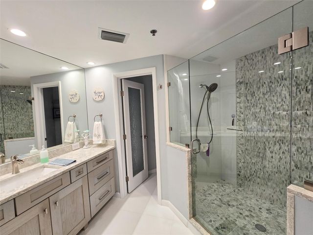 3120 N Highway A1a 1302, Fort Pierce, FL 34949