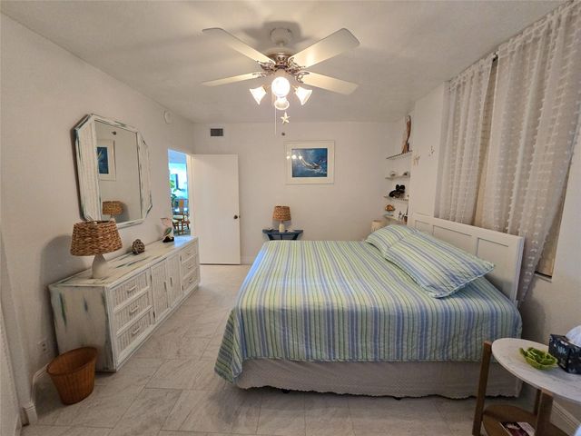 3120 N Highway A1a 1302, Fort Pierce, FL 34949