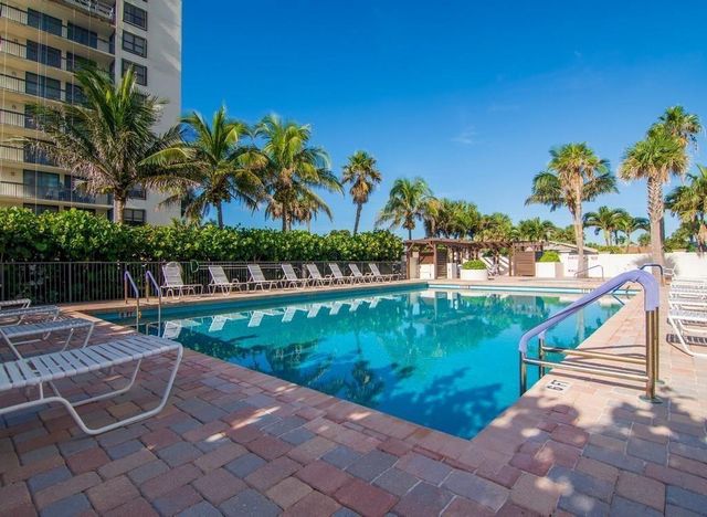 3120 N Highway A1a 1302, Fort Pierce, FL 34949