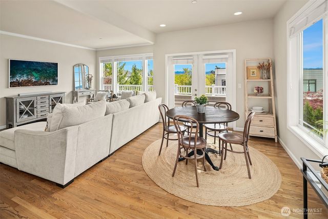 11919 89th Place NE, Kirkland, WA 98034