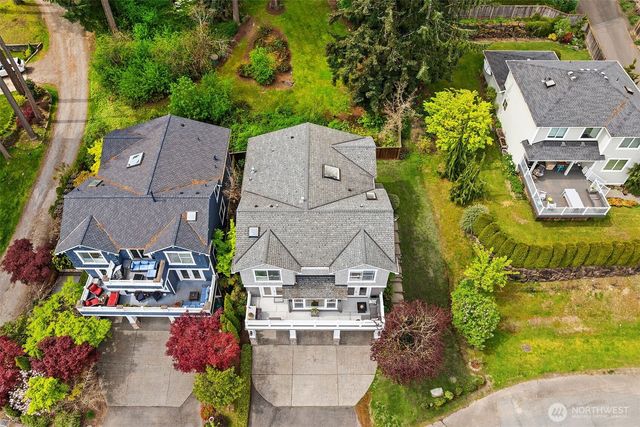 11919 89th Place NE, Kirkland, WA 98034