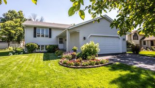 1007 Savannah Road, Eagan, MN 55123