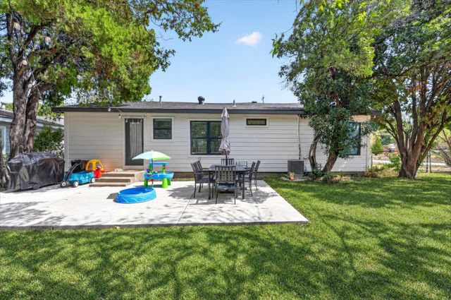 3228 Olive Place, Fort Worth, TX 76116