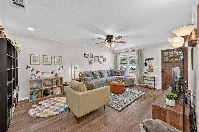 3228 Olive Place, Fort Worth, TX 76116