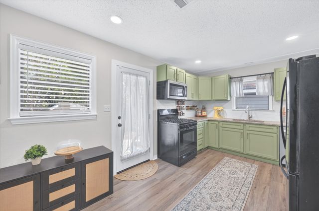 3228 Olive Place, Fort Worth, TX 76116
