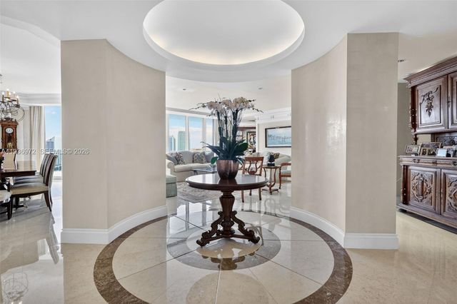 2600 Island Boulevard 3006, Aventura, FL 33160
