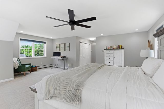 2 Chelsea Drive, Bow, NH 03304