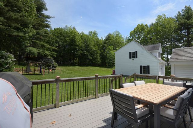 2 Chelsea Drive, Bow, NH 03304