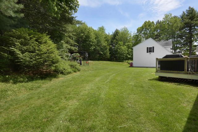2 Chelsea Drive, Bow, NH 03304