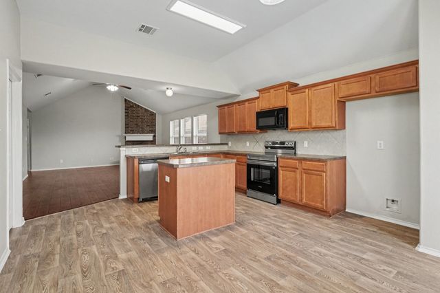 2073 Joyner Ranch Road, Fort Worth, TX 76134