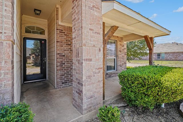 2073 Joyner Ranch Road, Fort Worth, TX 76134