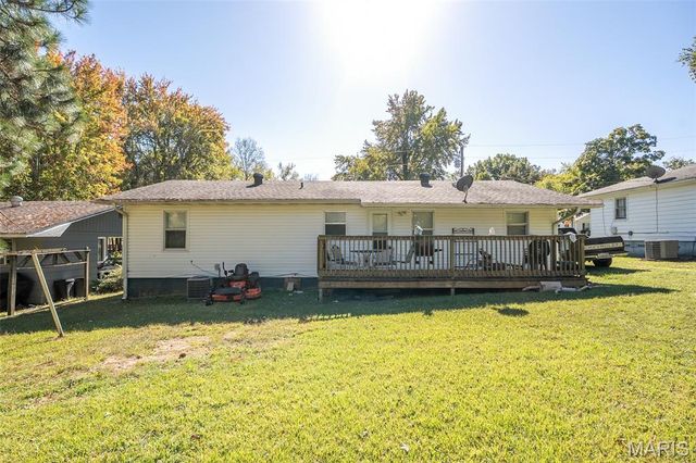 1313 Peggy Lane, Poplar Bluff, MO 63901