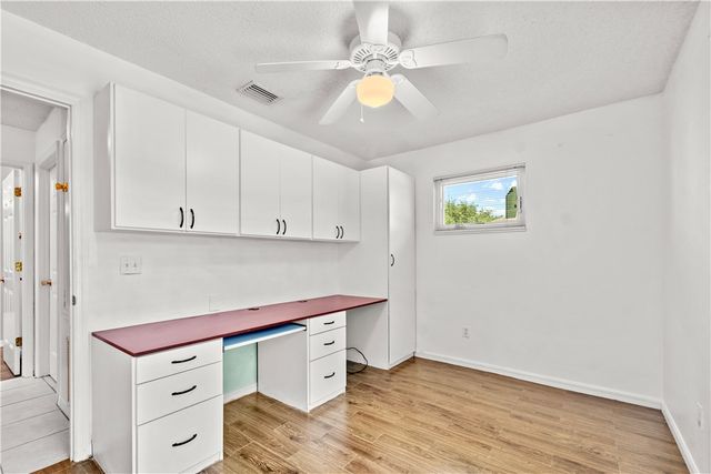 1190 12th Court SW, Vero Beach, FL 32962