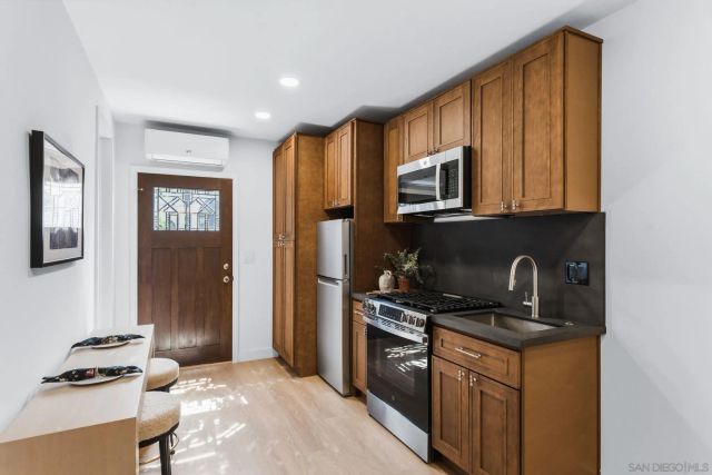 3006 Fir St, San Diego, CA 92102