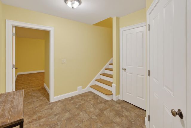 92 Riverwalk Way, Manchester, NH 03101
