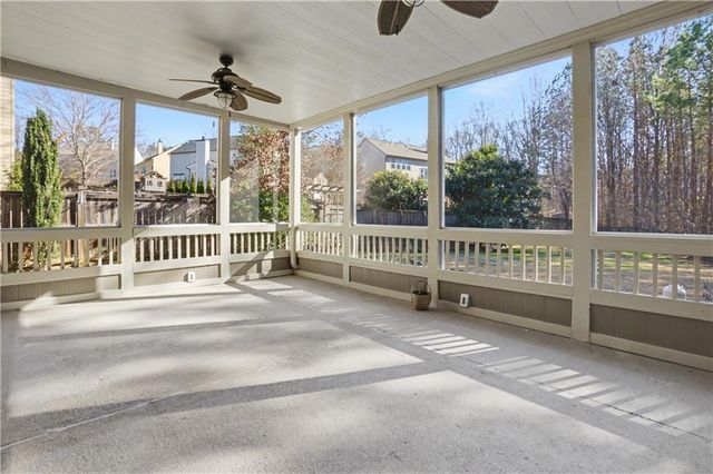 400 Pinoak Drive, Woodstock, GA 30188