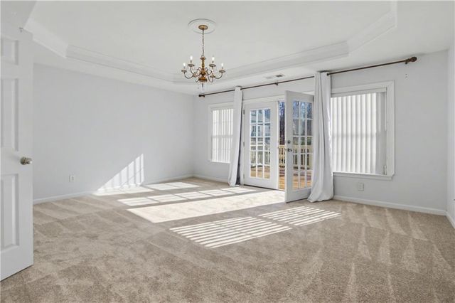 400 Pinoak Drive, Woodstock, GA 30188