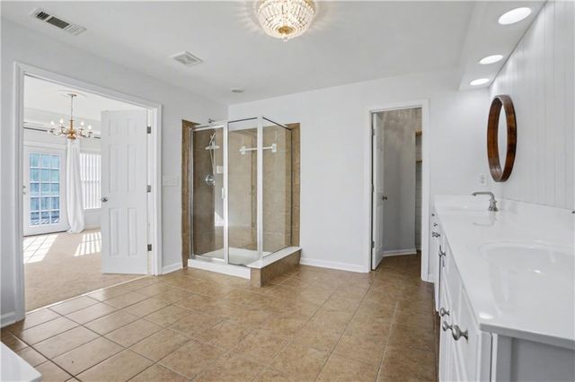 400 Pinoak Drive, Woodstock, GA 30188