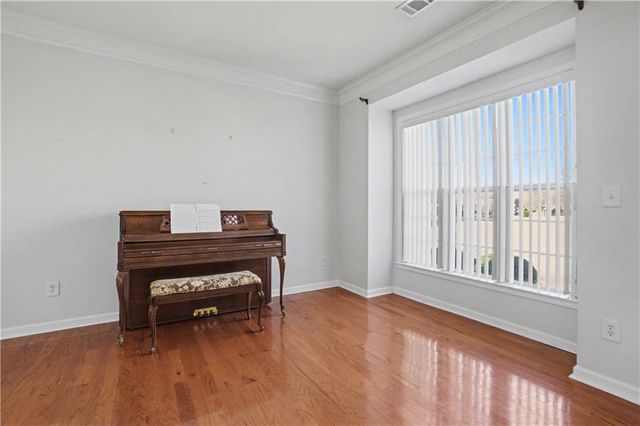 400 Pinoak Drive, Woodstock, GA 30188