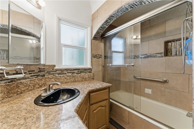 7810 Crenshaw, Los Angeles, CA 90043