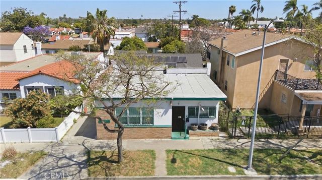 7810 Crenshaw, Los Angeles, CA 90043