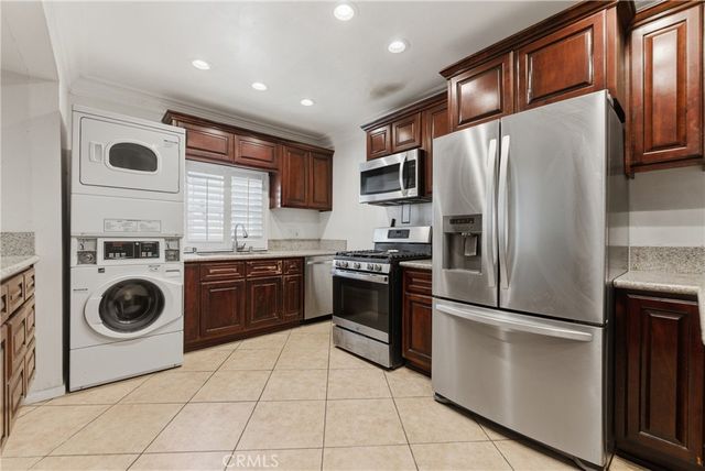 7810 Crenshaw, Los Angeles, CA 90043