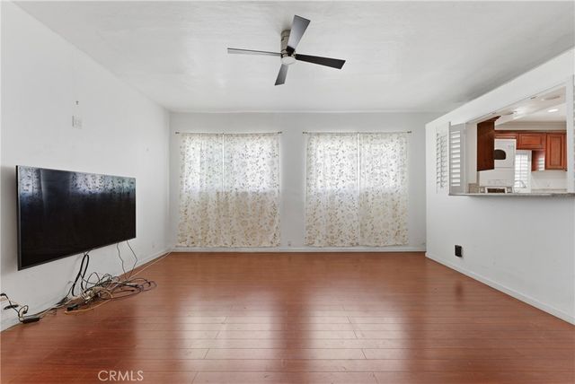 7810 Crenshaw, Los Angeles, CA 90043