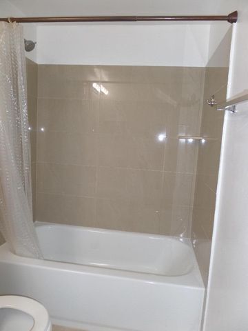 10318 Fox Trail Road 409, Royal Palm Beach, FL 33411