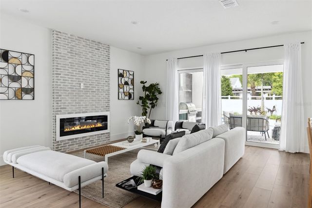 2408 LAFAYETTE AVENUE, Winter Park, FL 32789