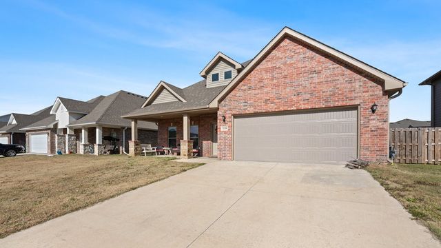 2120 Periwinkle Place, Centerton, AR 72719