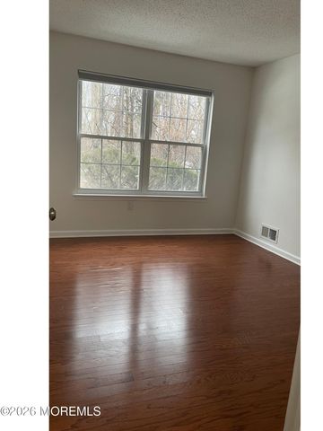 94 Secretariat Court, Tinton Falls, NJ 07724