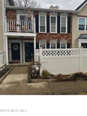 94 Secretariat Court, Tinton Falls, NJ 07724