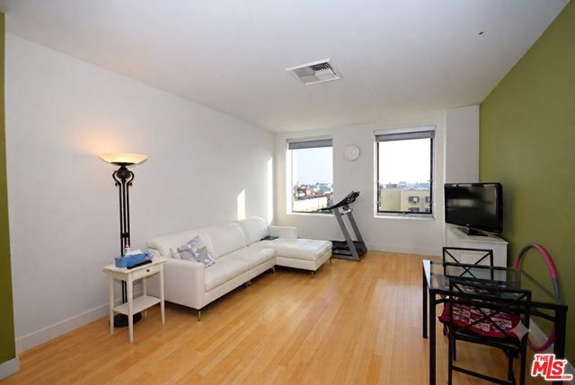 3810 Wilshire Boulevard 510, Los Angeles, CA 90010