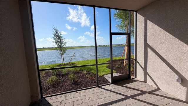 19116 SCALLOP LOOP 104, Lakewood Ranch, FL 34211