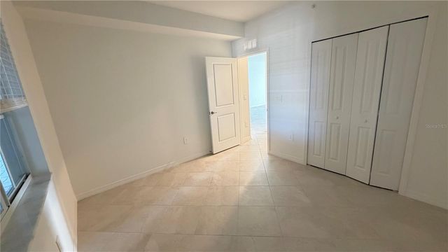 19116 SCALLOP LOOP 104, Lakewood Ranch, FL 34211