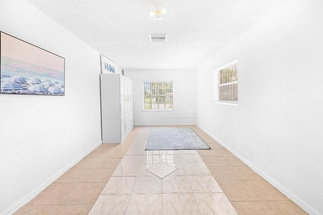 2340 R J Hendley Avenue, Riviera Beach, FL 33404