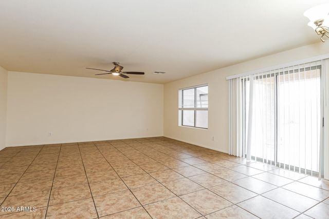 18932 N TOLEDO Avenue, Maricopa, AZ 85138