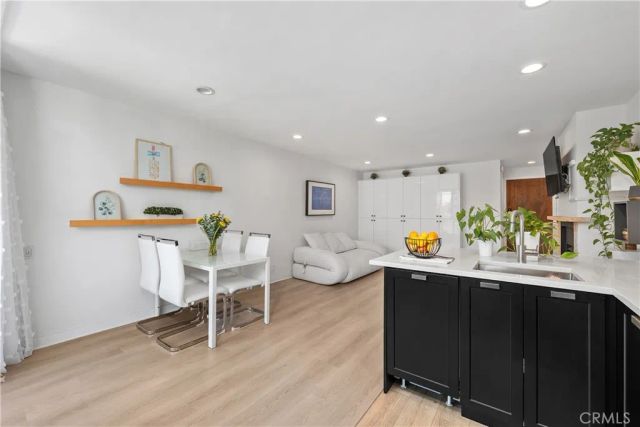 6151 Orange Street 308, Los Angeles, CA 90048
