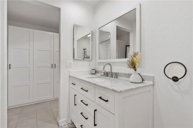 6151 Orange Street 308, Los Angeles, CA 90048
