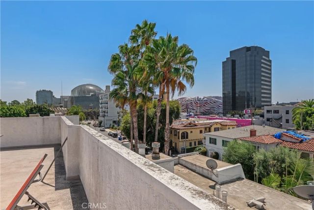 6151 Orange Street 308, Los Angeles, CA 90048