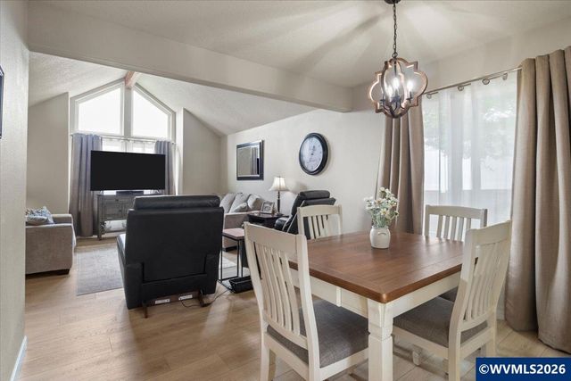 2577 Ptarmigan St NW, Salem, OR 97304