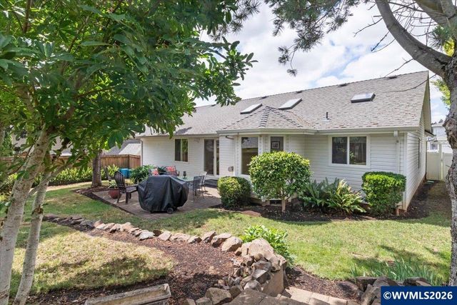 2577 Ptarmigan St NW, Salem, OR 97304