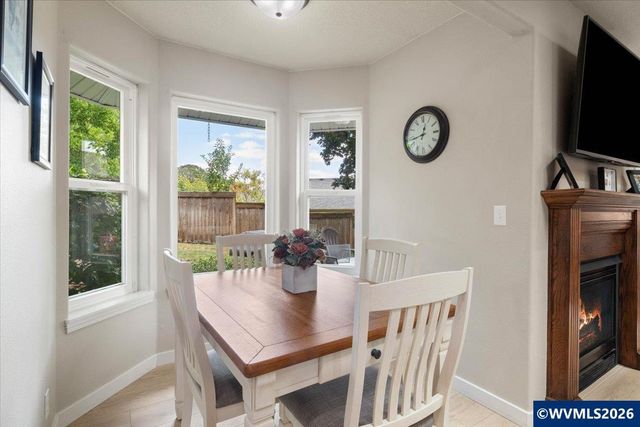 2577 Ptarmigan St NW, Salem, OR 97304