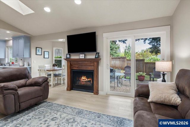 2577 Ptarmigan St NW, Salem, OR 97304