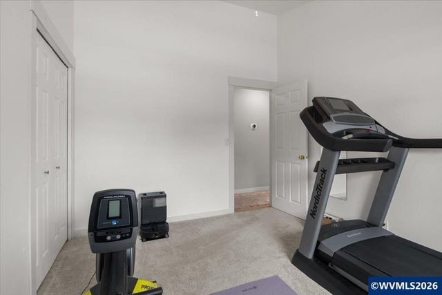 2577 Ptarmigan St NW, Salem, OR 97304